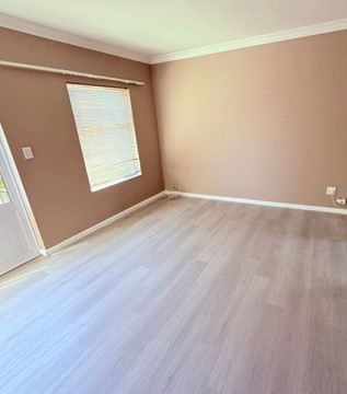 8-Flooring and Skirting_after 8-Flooring and Skirting_after